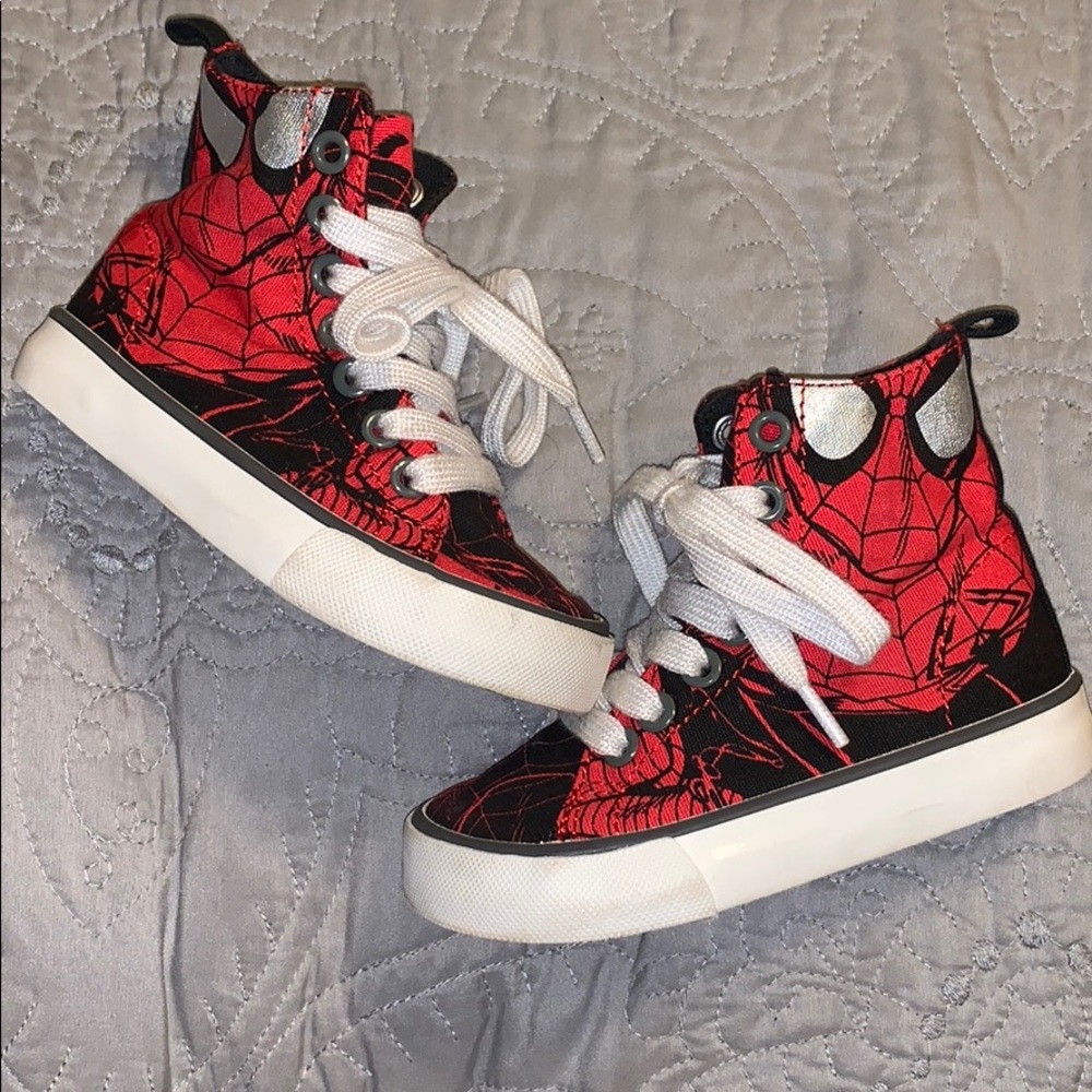 Gap Marvel Spider-Man sneakers toddler boy size 6